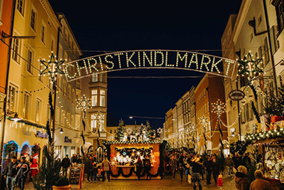 Unsere Wandergruppe trifft sich wieder...  Am 12.12.2024 Besuch des Rosenheimer Christkindlmarkts...